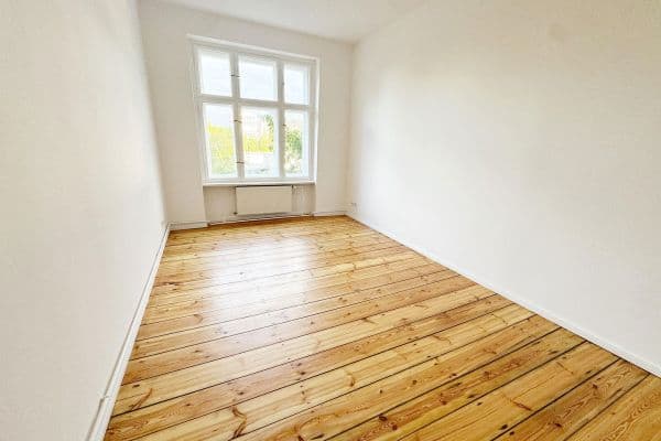 Predaj bytu 3-izbový 80 m², Berlin, Berlín Predaj bytu 3-izbový 80 m², Berlin, Berlín