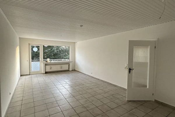 Prenájom bytu 3-izbový 87 m², Essen Prenájom bytu 3-izbový 87 m², Essen