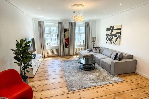 Prenájom bytu 2-izbový 77 m², Berlin, Berlín Prenájom bytu 2-izbový 77 m², Berlin, Berlín