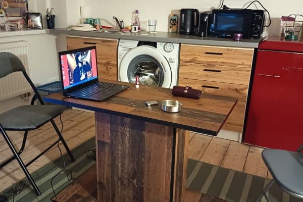 Prenájom bytu 2-izbový 42 m², Nad Dvorem, Karlovy Vary, Karlovarský kraj Prenájom bytu 2-izbový 42 m², Nad Dvorem, Karlovy Vary, Karlovarský kraj