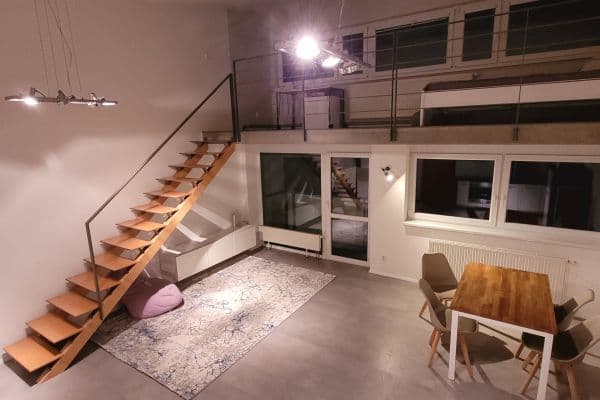 Prenájom bytu 1-izbový 56 m², Moutnická, Brno Prenájom bytu 1-izbový 56 m², Moutnická, Brno