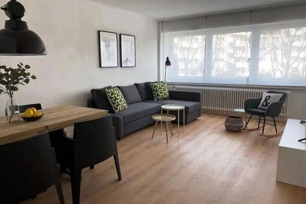 Prenájom bytu 2-izbový 68 m², Köln Prenájom bytu 2-izbový 68 m², Köln