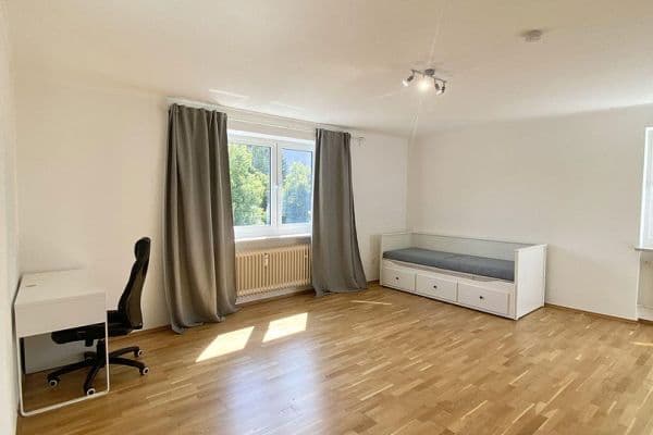 Prenájom bytu 1-izbový 75 m², Pfitznerstr, München, Bavorsko Prenájom bytu 1-izbový 75 m², Pfitznerstr, München, Bavorsko