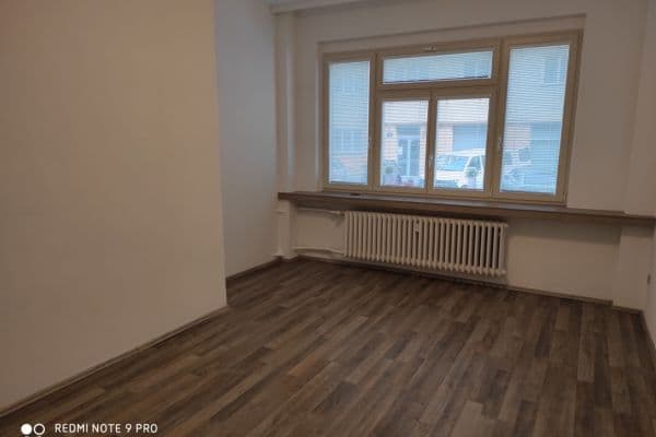 Predaj bytu 2-izbový 44 m², Písecká, Praha Predaj bytu 2-izbový 44 m², Písecká, Praha