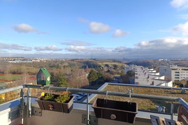 Predaj bytu 3-izbový 70 m², Klausova, Praha Predaj bytu 3-izbový 70 m², Klausova, Praha