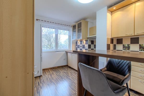 Prenájom bytu 3-izbový 68 m², Spojovací, Prenájom bytu 3-izbový 68 m², Spojovací,