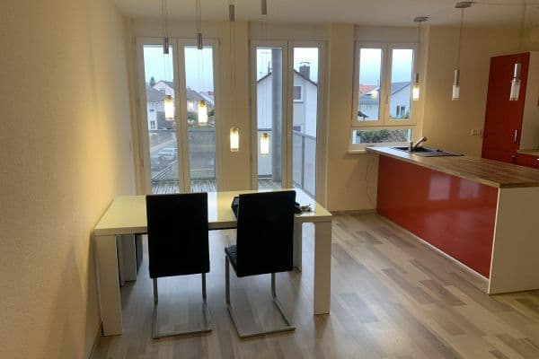 Predaj bytu 3-izbový 83 m², Herxheim Predaj bytu 3-izbový 83 m², Herxheim