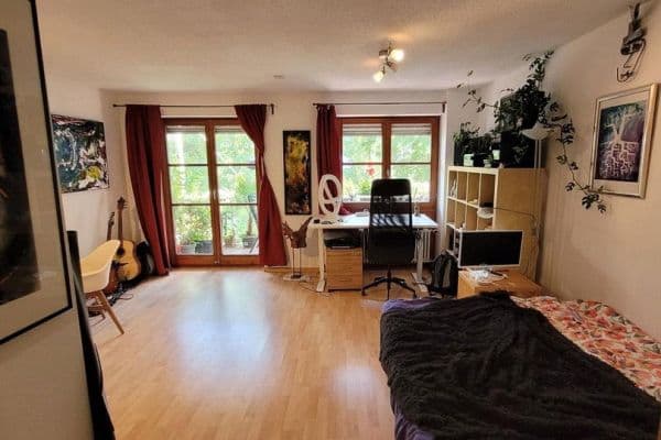 Prenájom bytu 1-izbový 35 m², Kartäuserstraße 98, Freiburg im Breisgau, Bádensko-Wurttembersko Prenájom bytu 1-izbový 35 m², Kartäuserstraße 98, Freiburg im Breisgau, Bádensko-Wurttembersko