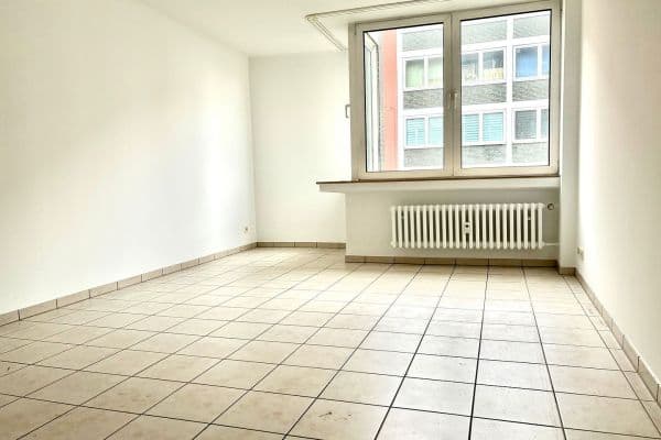 Prenájom bytu 2-izbový 52 m², Schloßstraße 58, Düsseldorf, Severné Porýnie - Westfálsko Prenájom bytu 2-izbový 52 m², Schloßstraße 58, Düsseldorf, Severné Porýnie - Westfálsko