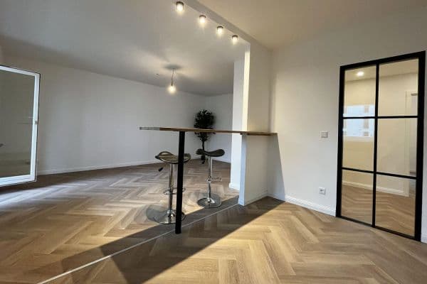 Predaj bytu 3-izbový 70 m², Berliner Straße 23, Bremen, Brémy Predaj bytu 3-izbový 70 m², Berliner Straße 23, Bremen, Brémy