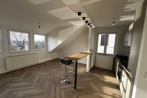 Predaj bytu 2-izbový 43 m², Osterdeich 75, Bremen, Brémy Predaj bytu 2-izbový 43 m², Osterdeich 75, Bremen, Brémy