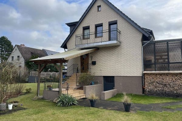 Predaj domu 100 m², pozemek 536 m², Gifhorn Predaj domu 100 m², pozemek 536 m², Gifhorn