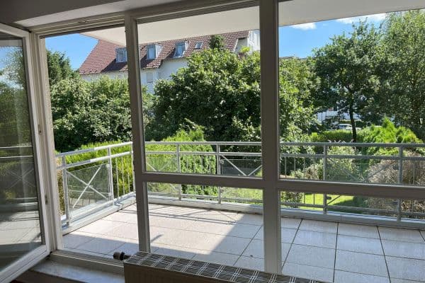 Prenájom bytu 2-izbový 65 m², Bonn Beuel Holzlar Prenájom bytu 2-izbový 65 m², Bonn Beuel Holzlar