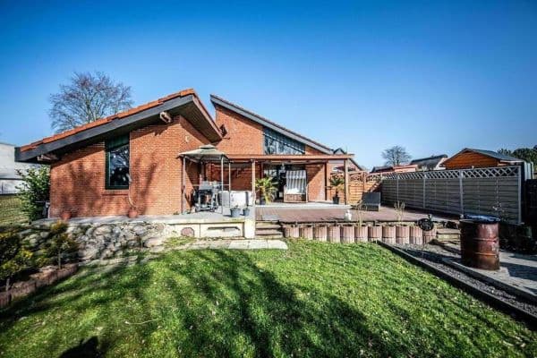 Predaj domu 149 m², pozemek 786 m², Drochtersen Predaj domu 149 m², pozemek 786 m², Drochtersen