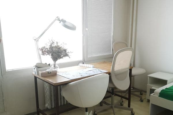 Prenájom bytu 3-izbový 65 m², Neužilova, Brno Prenájom bytu 3-izbový 65 m², Neužilova, Brno