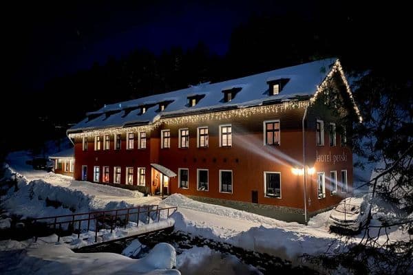 Prenájom rekreačného objektu, Strážné, Královéhradecký kraj Prenájom rekreačného objektu, Strážné, Královéhradecký kraj