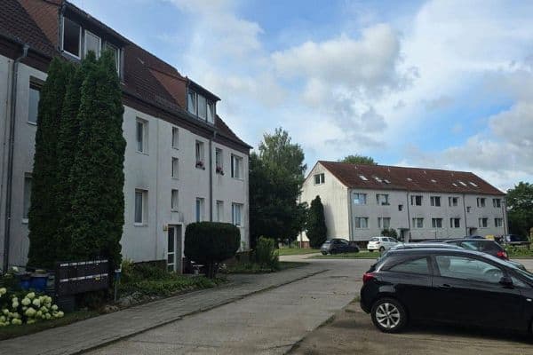 Prenájom bytu 3-izbový 57 m², Glambecker Str. 24/24a- 25/25a - 26/26a - 27, Joachimsthal Prenájom bytu 3-izbový 57 m², Glambecker Str. 24/24a- 25/25a - 26/26a - 27, Joachimsthal