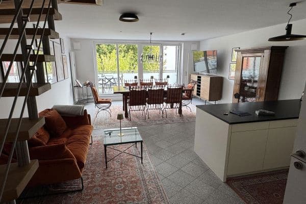 Prenájom bytu 3-izbový 102 m², Spitalstr 4, Ingolstadt, Bavorsko Prenájom bytu 3-izbový 102 m², Spitalstr 4, Ingolstadt, Bavorsko