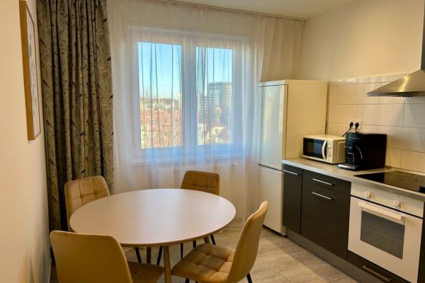 Prenájom bytu 2-izbový 66 m², Žinkovská, Praha, Praha Prenájom bytu 2-izbový 66 m², Žinkovská, Praha, Praha