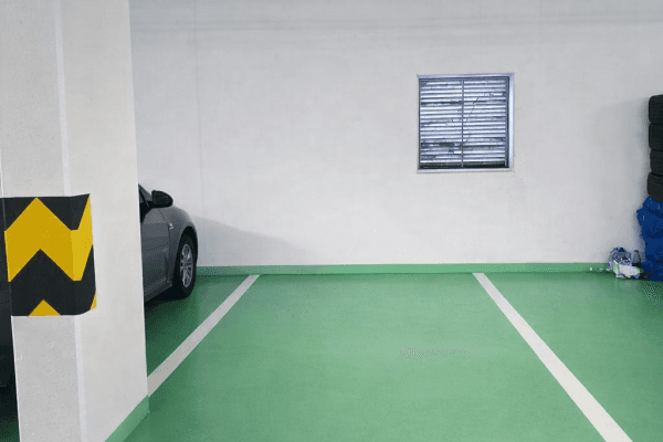 Prenájom garáže 12 m², Modrého, Praha Prenájom garáže 12 m², Modrého, Praha