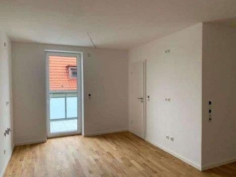 Prenájom bytu 2-izbový 77 m², Würzburg Prenájom bytu 2-izbový 77 m², Würzburg