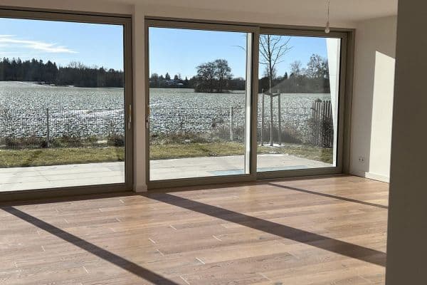 Predaj domu 218 m², pozemek 300 m², Krailling, Bavorsko Predaj domu 218 m², pozemek 300 m², Krailling, Bavorsko