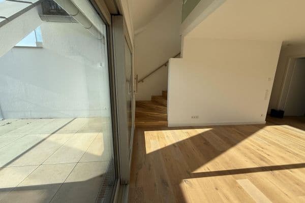 Predaj bytu 3-izbový 101 m², München, Bavorsko Predaj bytu 3-izbový 101 m², München, Bavorsko