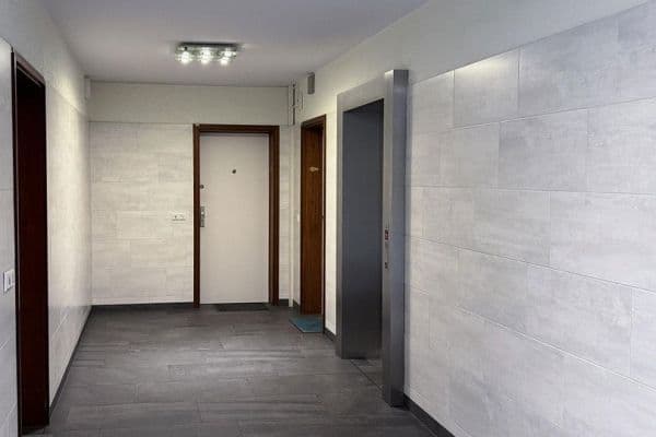 Predaj bytu 3-izbový 76 m², Brinkholt 17, Langenhagen Predaj bytu 3-izbový 76 m², Brinkholt 17, Langenhagen