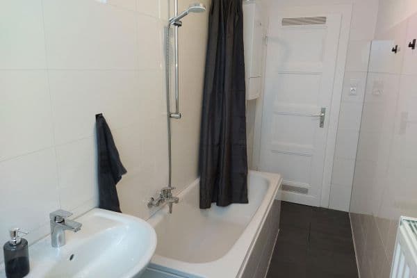 Prenájom bytu 3-izbový 65 m², Zeppelinstraße 139, Mönchengladbach Prenájom bytu 3-izbový 65 m², Zeppelinstraße 139, Mönchengladbach