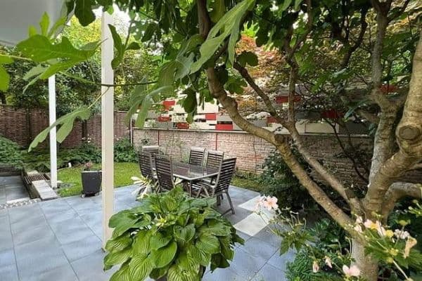 Predaj bytu 4-izbový 114 m², Frankfurt, Hesensko Predaj bytu 4-izbový 114 m², Frankfurt, Hesensko