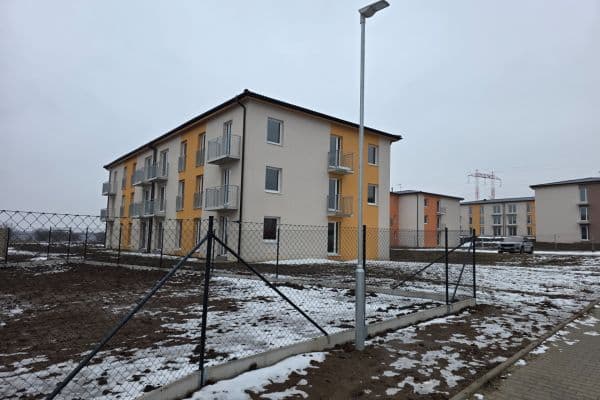 Prenájom bytu 2-izbový 40 m², Vestecká, Nehvizdy Prenájom bytu 2-izbový 40 m², Vestecká, Nehvizdy