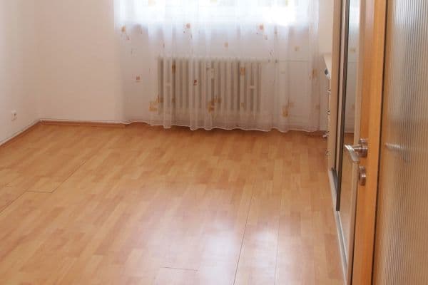 Prenájom bytu 2-izbový 59 m², Jilemnická, Praha Prenájom bytu 2-izbový 59 m², Jilemnická, Praha