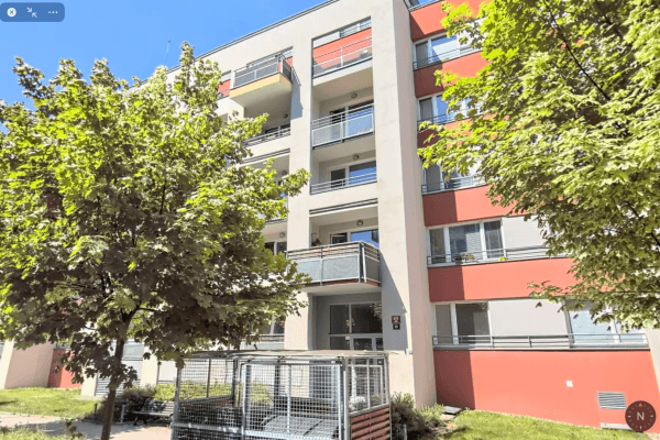 Prenájom bytu 2-izbový 56 m², Sazovická, Praha Prenájom bytu 2-izbový 56 m², Sazovická, Praha