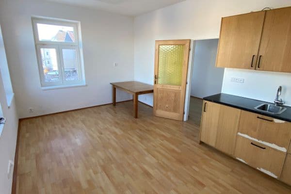 Prenájom bytu 1-izbový 28 m², Pod Hájem, Jablonec nad Nisou Prenájom bytu 1-izbový 28 m², Pod Hájem, Jablonec nad Nisou