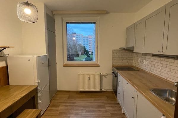 Prenájom bytu 3-izbový 81 m², Podlesí II, Zlín, Zlínský kraj Prenájom bytu 3-izbový 81 m², Podlesí II, Zlín, Zlínský kraj