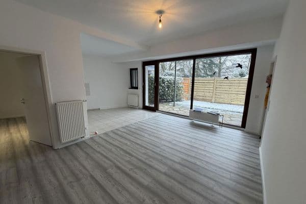 Prenájom bytu 2-izbový 64 m², Wesel, Severné Porýnie - Westfálsko Prenájom bytu 2-izbový 64 m², Wesel, Severné Porýnie - Westfálsko