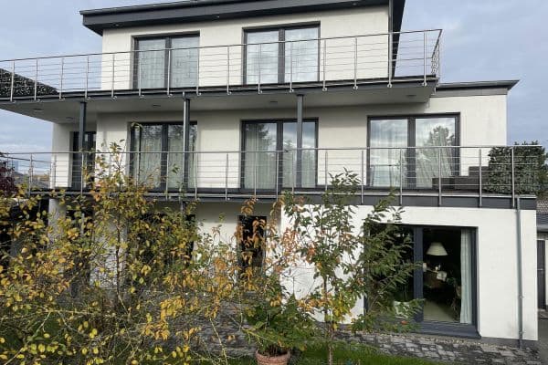 Predaj domu 292 m², pozemek 503 m², Peine, Dolné Sasko Predaj domu 292 m², pozemek 503 m², Peine, Dolné Sasko
