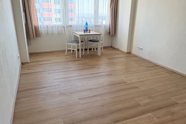 Predaj bytu 1-izbový 25 m², Arabská, Praha Predaj bytu 1-izbový 25 m², Arabská, Praha