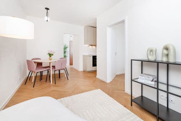 Predaj bytu 2-izbový 42 m², Bulharská, Praha Predaj bytu 2-izbový 42 m², Bulharská, Praha