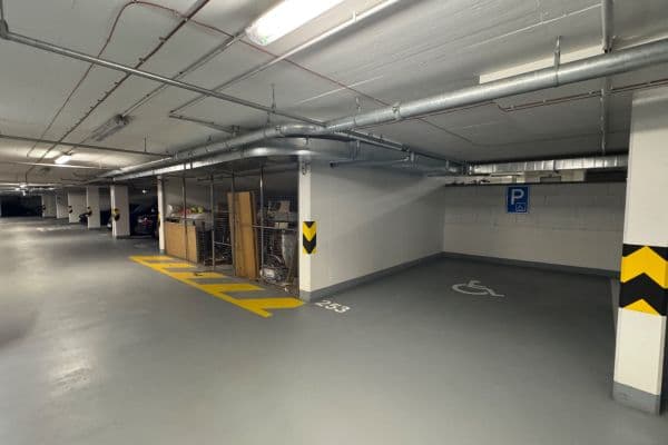 Predaj garáže 19 m², Březenská, Praha Predaj garáže 19 m², Březenská, Praha