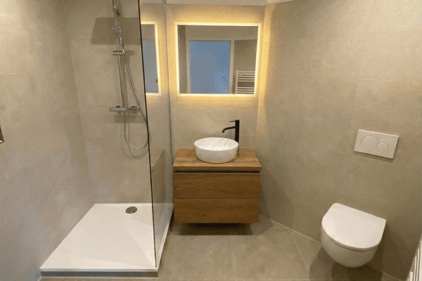 Prenájom bytu 2-izbový 48 m², Zimmermannstraße 3, Zwickau, Sasko Prenájom bytu 2-izbový 48 m², Zimmermannstraße 3, Zwickau, Sasko