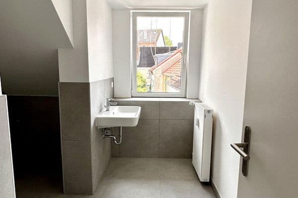 Prenájom bytu 3-izbový 85 m², Reeperbahn 2, Kiel, Šlezvicko-Holštajnsko Prenájom bytu 3-izbový 85 m², Reeperbahn 2, Kiel, Šlezvicko-Holštajnsko