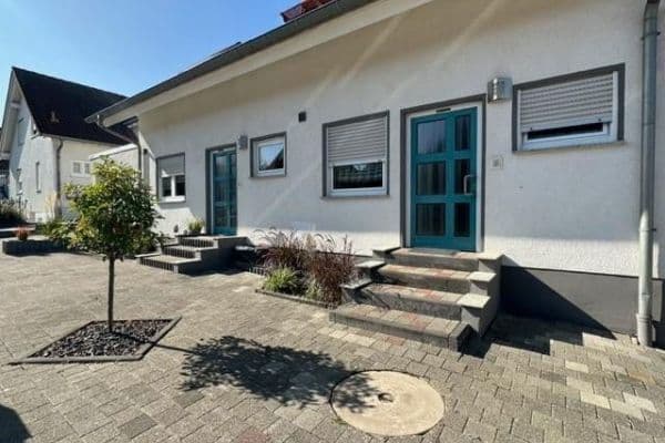 Prenájom bytu 4-izbový 90 m², Wallertheim Prenájom bytu 4-izbový 90 m², Wallertheim