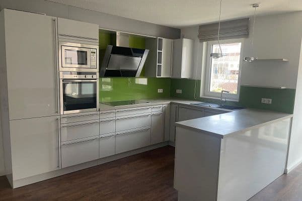 Prenájom bytu 2-izbový 75 m², Frohmestr. 25a, Hamburg, Hamburg Prenájom bytu 2-izbový 75 m², Frohmestr. 25a, Hamburg, Hamburg