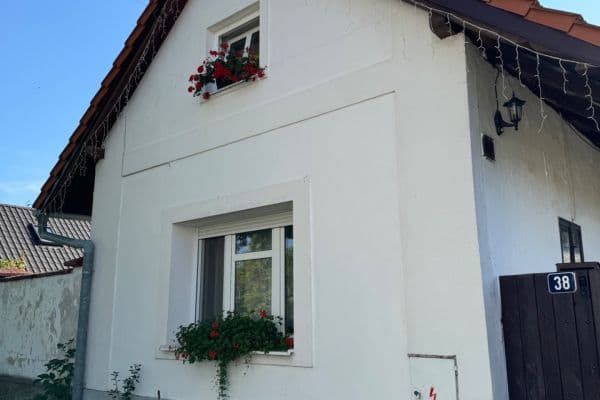 Predaj domu 185 m², pozemek 2.075 m², Vlkov pod Oškobrhem Predaj domu 185 m², pozemek 2.075 m², Vlkov pod Oškobrhem