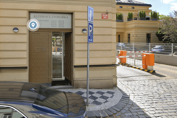 Prenájom garáže 15 m², U Zvonařky, Praha Prenájom garáže 15 m², U Zvonařky, Praha