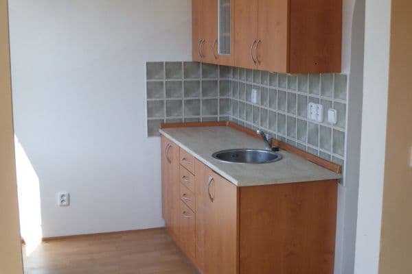 Prenájom bytu 1-izbový 36 m², Pastelová, Liberec Prenájom bytu 1-izbový 36 m², Pastelová, Liberec