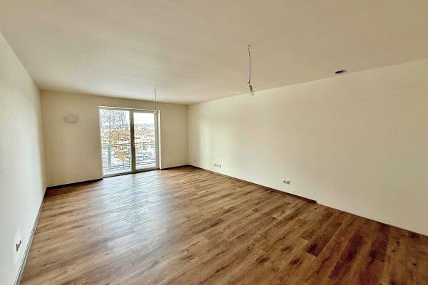 Prenájom bytu 1-izbový 45 m², Okružní, Jihlava, Kraj Vysočina Prenájom bytu 1-izbový 45 m², Okružní, Jihlava, Kraj Vysočina