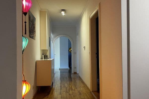 Prenájom bytu 3-izbový 98 m², Jablonskistraße 11, Berlin, Berlín Prenájom bytu 3-izbový 98 m², Jablonskistraße 11, Berlin, Berlín