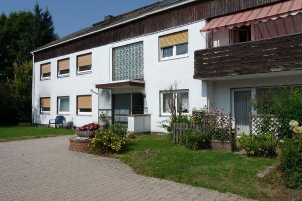 Prenájom bytu 2-izbový 63 m², Gefrees Prenájom bytu 2-izbový 63 m², Gefrees